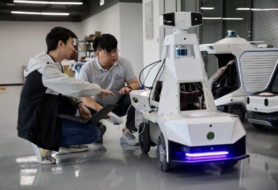 中原动力智能机器人 智能制造领域的杰出代表